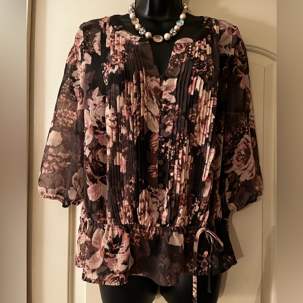 ♥️SALE 4/$20 Stunning Semi-Sheer Floral Gauzy Boho Blouse - a.n.a.